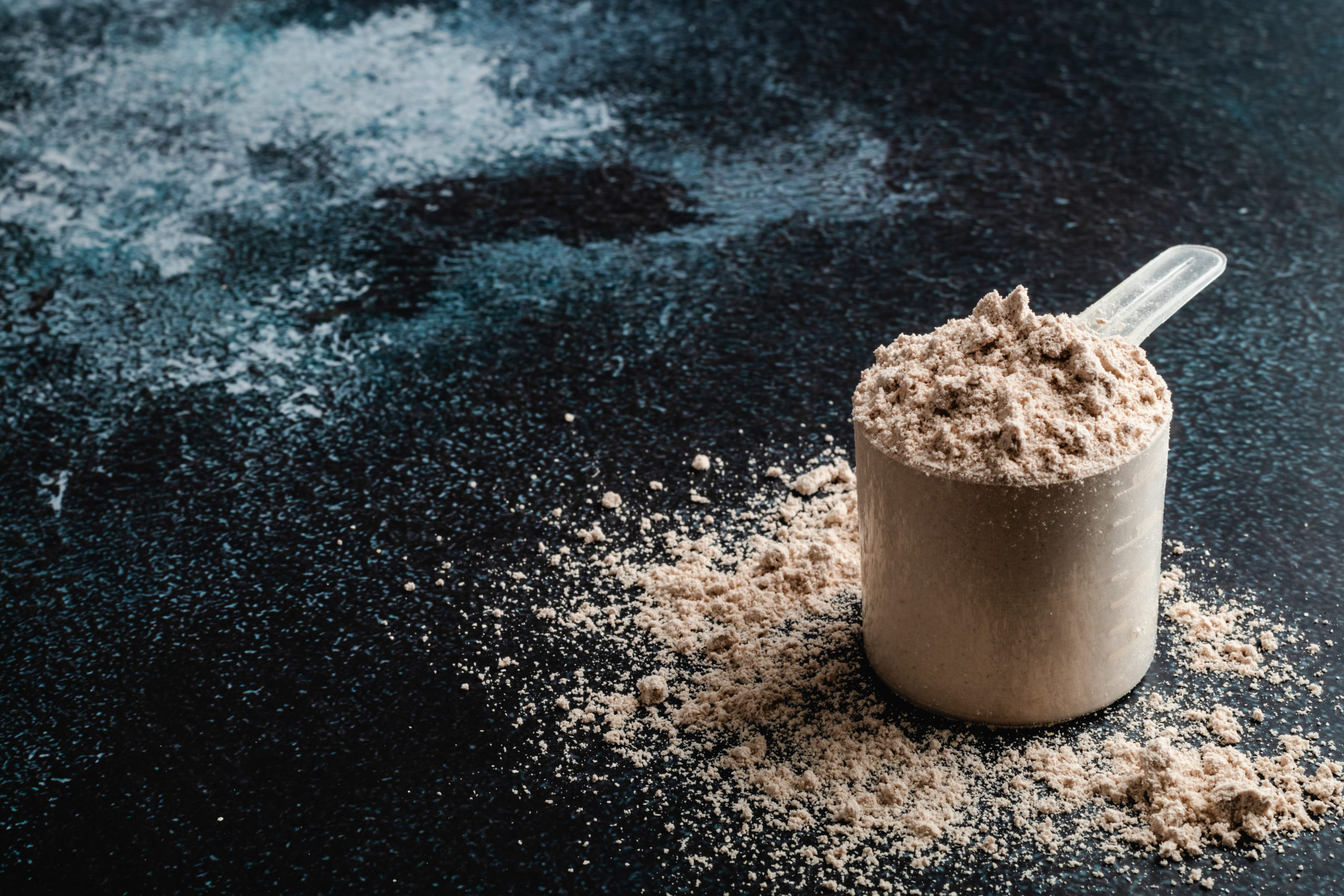 Casein vs Whey: Know The Difference For Better Results