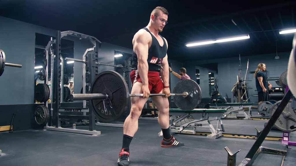 Conventional vs sumo deadlift #deadlift #sumodeadlift #workouttips #gl