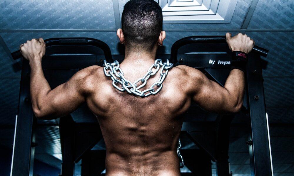 Chest Workout - 10 Exercises Build A Perfect Chest Fast 